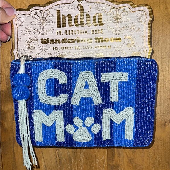 Made in India Handbags - 🐾 🐱 Adorable Beaded Travel Bag For Our Cat Lovers!! 💙😻